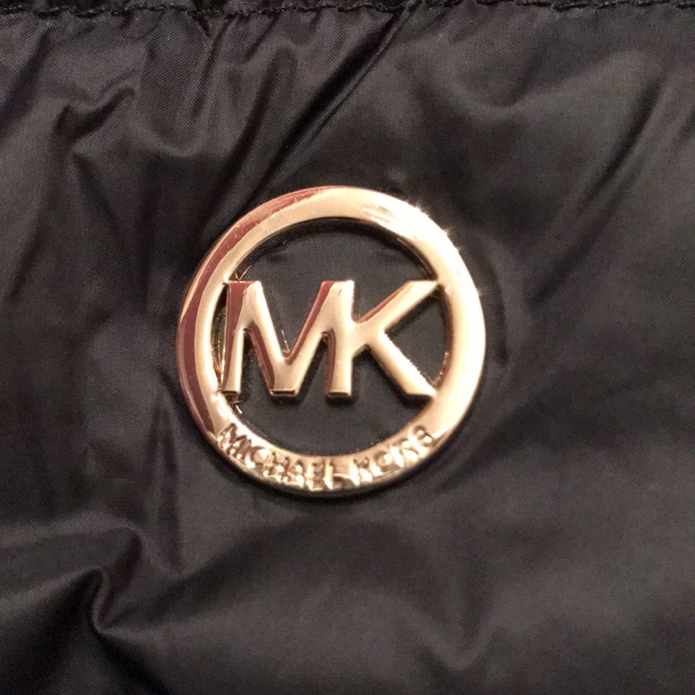 New! MICHAEL Michael Kors Packable Down Coat - Picture 7 of 8